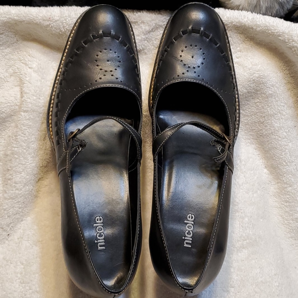 Nicole  Sabrina  Shoes